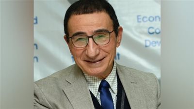 وزير الرياضة الأسبق: الجبلاية دون قائد.. وتشفير الدوري سيجعلنا ننافس صندوق الاستثمار السعودي