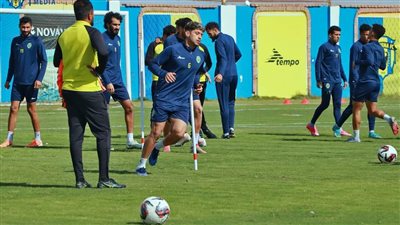 لافيينا يختتم استعداداته لمواجهة بتروجيت في دوري المحترفين