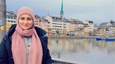أسرة مريم مجدي المقتولة بسويسرا تستلم جثمانها من مطار القاهرة لدفنه بمقابر العائلة بالدقهلية