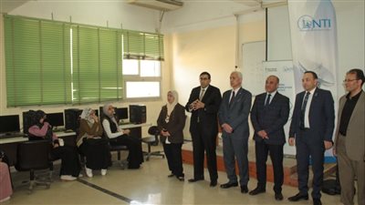 رئيس جامعة أسيوط: نهتم بالتوسع في تعزيز قدرات الشباب وتنمية مهاراتهم التكنولوجية