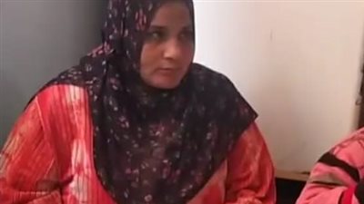 أم بالمنوفية تستغيث لعلاج ابنتها المصابة بضمور العضلات: عندها 18 سنة وبترضع بالببرونة| بث مباشر