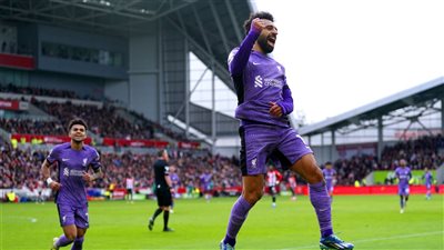 نتيجة مباراة ليفربول وبرينتفورد.. محمد صلاح يقود الريدز للفوز برباعية في الدوري الإنجليزي