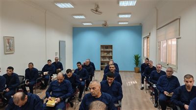 الأمن ينفي تعرض 4 نزلاء بأحد مراكز الإصلاح والتأهيل لانتهاكات واحتجازهم في زنازين انفرادية