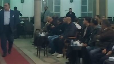 الخطيب أول الحضور في عزاء شقيقة الناقد الرياضي جمال العاصي | بث مباشر