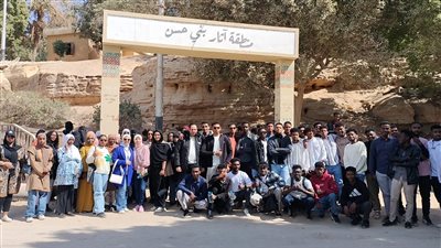 انطلاق الفوج الثاني للطلاب الوافدين بجامعة المنيا لمنطقة بني حسن الأثرية