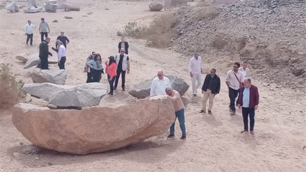 السمبوزيوم