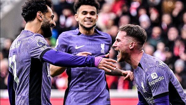 محمد صلاح وماك اليستير