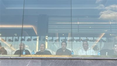  بعد توليه تدريب منتخب مصر.. ظهور حسام حسن في مباراة زد والبنك الأهلي لمتابعة اللاعبين