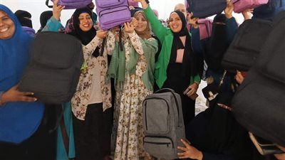 دورة تدريبية لمستفيدات تكافل وكرامة حول صناعة الجلد والشنط القماش بالفيوم |صور 