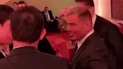 بالأحضان.. صلح عمرو دياب وعمرو مصطفى في حفل الليلة السعودية المصرية بـ دار الأوبرا