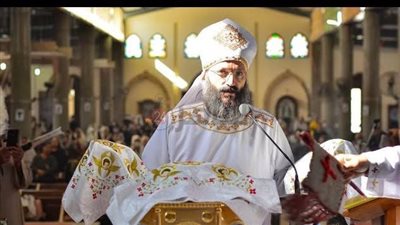 إصابة راعي كنيسة القديسة رفقة بالغردقة ومصرع نجله في حادث سير