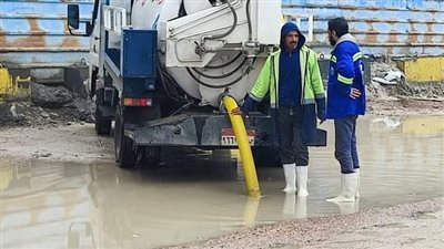 بسبب الأمطار.. الجيزة تناشد المواطنين عدم النزول للشارع إلا للضرورة القصوى