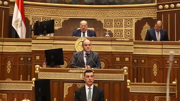 وزير الصناعة