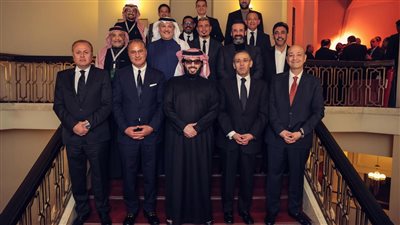 صورة الكبار.. تركي آل الشيخ والهضية وسالمان والفقي والسعدي مع ياسر عبد المقصود في حفل ليالي سعودية مصرية