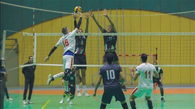 سرقة 5 هواتف من صالة الطائرة تثير أزمة داخل نادي الزمالك