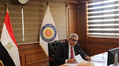 أمين الأعلى للجامعات يترأس اجتماع لجنة المعادلات للنظر في معادلة الدرجات العلمية 