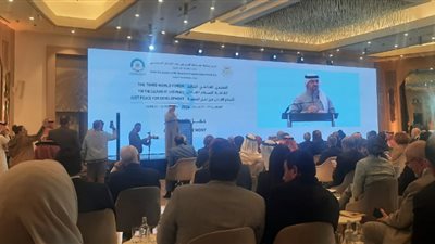 زعماء وسياسيون يدينون العدوان على غزة من منتدى السلام