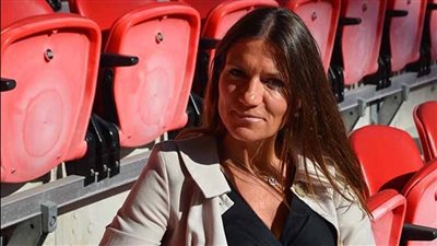 الاتحاد السعودي يعلن تعيين الإنجليزية بولي هاندفورد رئيسًا للشؤون القانونية