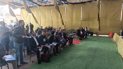 الإسكان تبيع محال تجارية وقطع أراض بنشاط ورش بمدينتي بدر والشروق