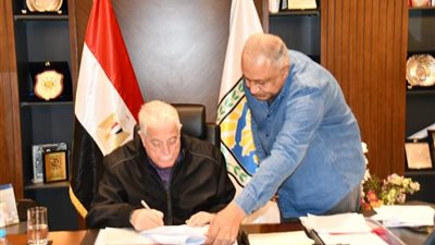 محافظ جنوب سيناء يصدق على عدد من المشروعات التنموية 