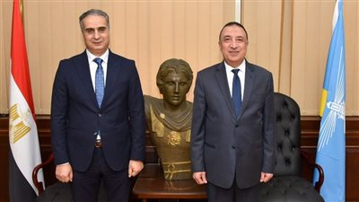 رئيس حماية المستهلك يناقش ملفات الرقابة على الأسواق بمحافظة الإسكندرية