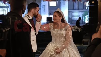 احتفال شقيقة محمود كهربا بحفل زفافها | صور