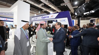 وزير البترول يتفقد أجنحة الشركات المصرية والعالمية في ختام معرض إيجبس 2024