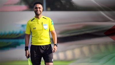 بجوار والدته وأطفاله.. استشهاد الحكم الفلسطيني محمد خطاب في غزة