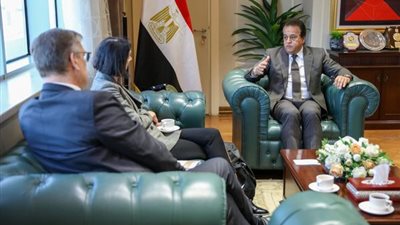 وزير الصحة يناقش مع سفيرة هولندا بغزة سبل دعم المصابين القادمين من القطاع