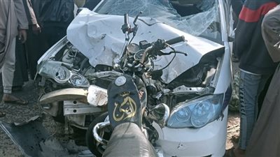 مصرع شابين وإصابة آخر إثر تصادم موتوسيكل وتاكسي في قنا|أسماء
