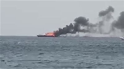 تفاصيل حريق لنش سياحي قبالة سواحل القصير.. وإنقاذ 31 شخصًا | بث مباشر