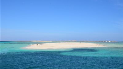 خبير مصرفي: مشروع رأس الحكمة سيجلب أكبر تدفقات دولارية في تاريخ مصر والمنطقة العربية