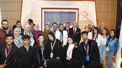 رئيس جامعة عين شمس: نقدم 71 برنامجا بنظام الساعات المعتمدة الدولية 