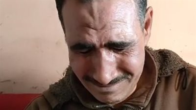 انهيار خال أحد ضحايا غرق معدية نكلا: كان أب لإخواته وموته قطع قلوبنا | بث مباشر