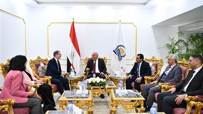 محافظ قنا للسفير البريطاني: قرى المحافظة لديها القدرة على الإنتاج والتصدير إلى الخارج