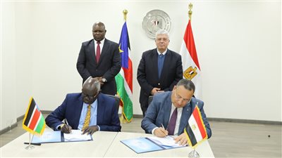 توقيع مذكرة تفاهم لإنشاء فرع دولي لجامعة الإسكندرية بجنوب السودان | صور 