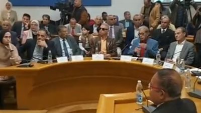 بحضور محمود حميدة.. بدء فعاليات حفل تكريم الفائزين بجوائز الشارقة الثقافية | بث مباشر