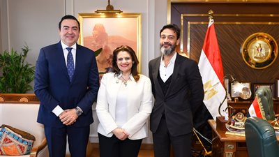 لإزالة أي عقبات.. وزيرة الهجرة تتابع إجراءات تأسيس الشركة الاستثمارية للمصريين بالخارج