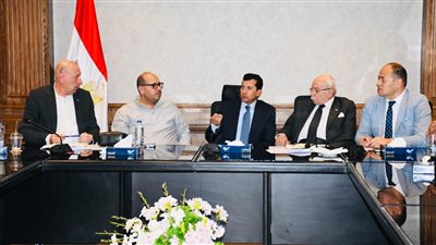 وزير الرياضة يناقش استعدادات مشاركة مصر في دورتي الألعاب الإفريقية والأوليمبية