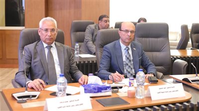 رئيس جامعة المنيا يشهد اجتماع مجلس الجامعات الأهلية برئاسة وزير التعليم العالي