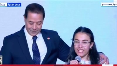 مدحت صالح يشارك في حفل قادرون باختلاف بأغنية سحابة عدت