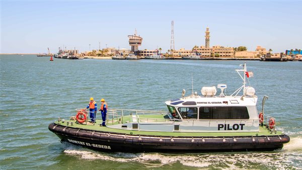 ميناء دمياط