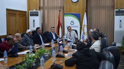 سلامة الغذاء توضح لمصنعي صفائح الزيوت والدهون والألبان الاشتراطات الصحية