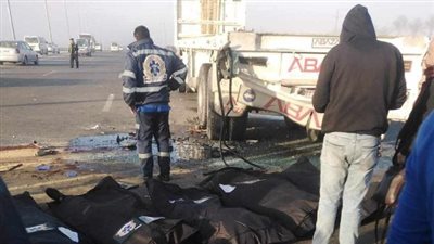 ننشر أسماء ضحايا تصادم ميكروباص وسيارة نقل على طريق الإسماعيلية الصحراوي 