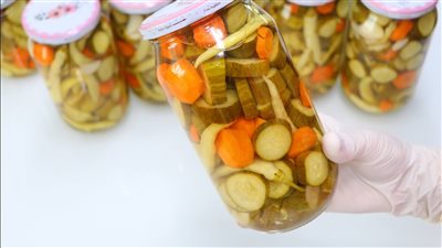 بسر التحبيشة.. طريقة عمل مخلل الجزر والفلفل زي المحلات