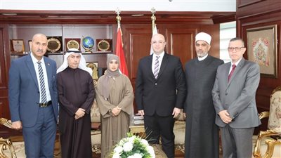 محافظ بني سويف يستقبل سفير الكويت بمناسبة افتتاح مسجد الفتح بعزبة أبو النور 