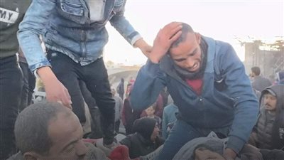 من أولى بالزكاة فقراء مصر أم أهل غزة؟ أزهري يجيب