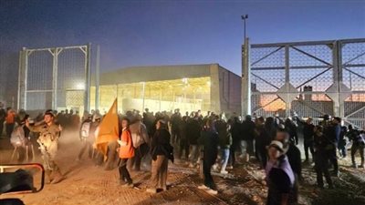 إسرائيليون يقتحمون معبر إيرز لدخول قطاع غزة