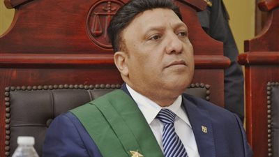 اليوم.. جنايات بورسعيد تنظر واقعتي ابتزاز فتاتين بنشر صورههما الخادشة للحياء عبر واتساب