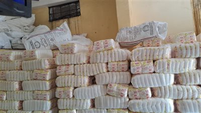 مداهمة مركز تعبئة سكر بدمنهور تصرف في 646 طن سكر خاص بمبادرة معًا ضد الغلاء